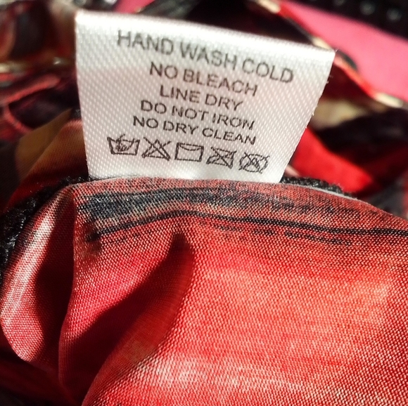 BUNDLE SAVE Wren London Multicolored Button Down Jacket Sequins Reds NWT Siz… - Picture 4 of 9